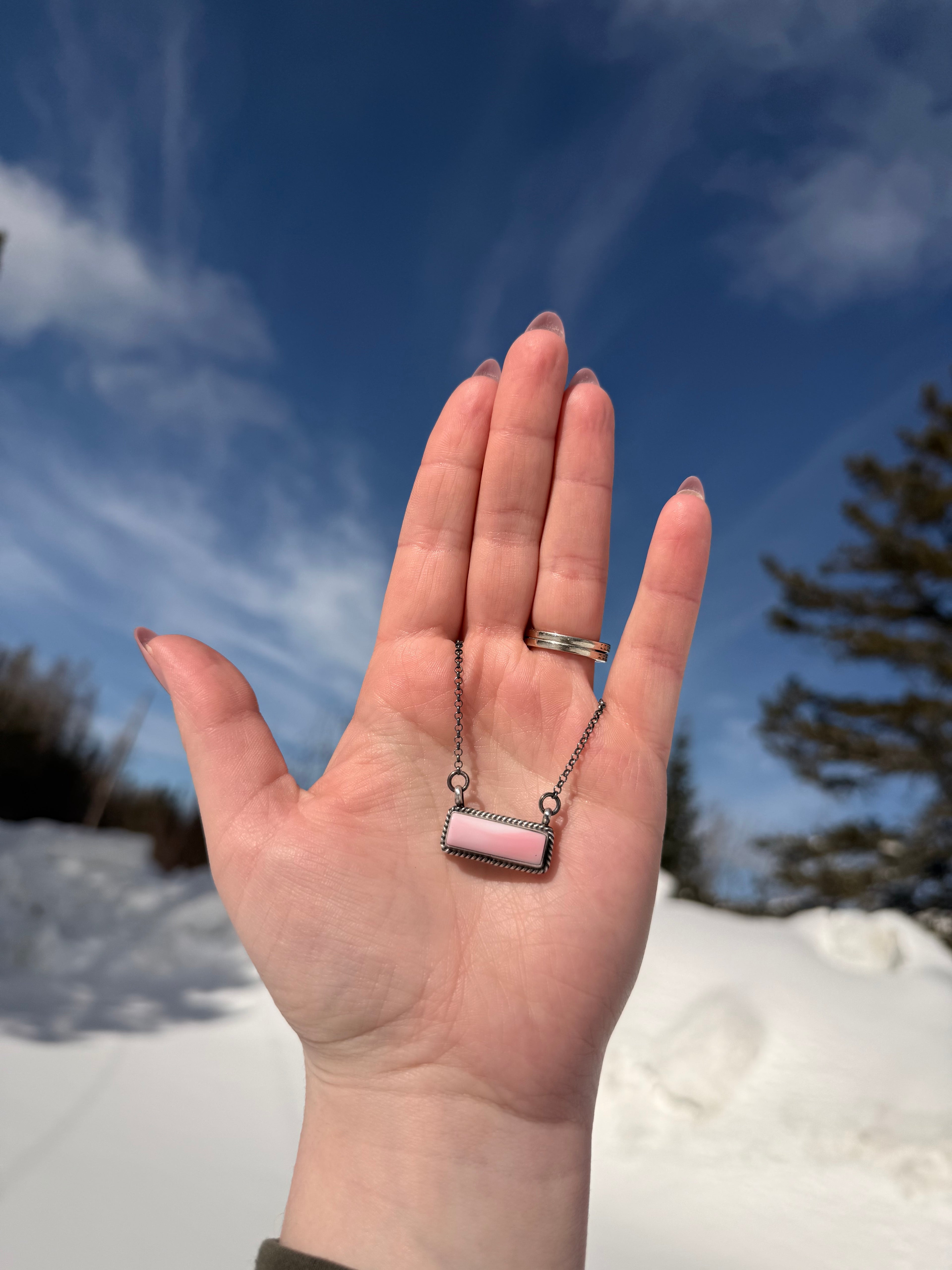 Johnny Dixon Pink Conch Bar Necklace